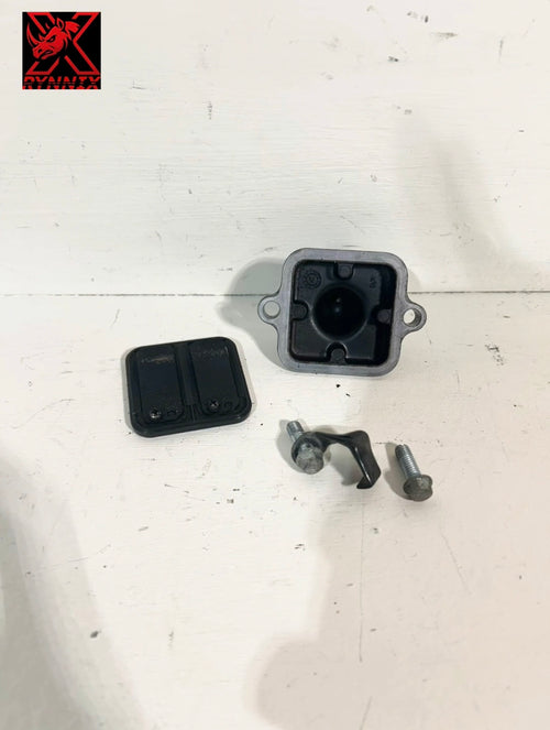 2012 2013 2014 2015 2016 Kawasaki Ninja EX 650 Cylinder Head Cap OEM (5- 001983 )