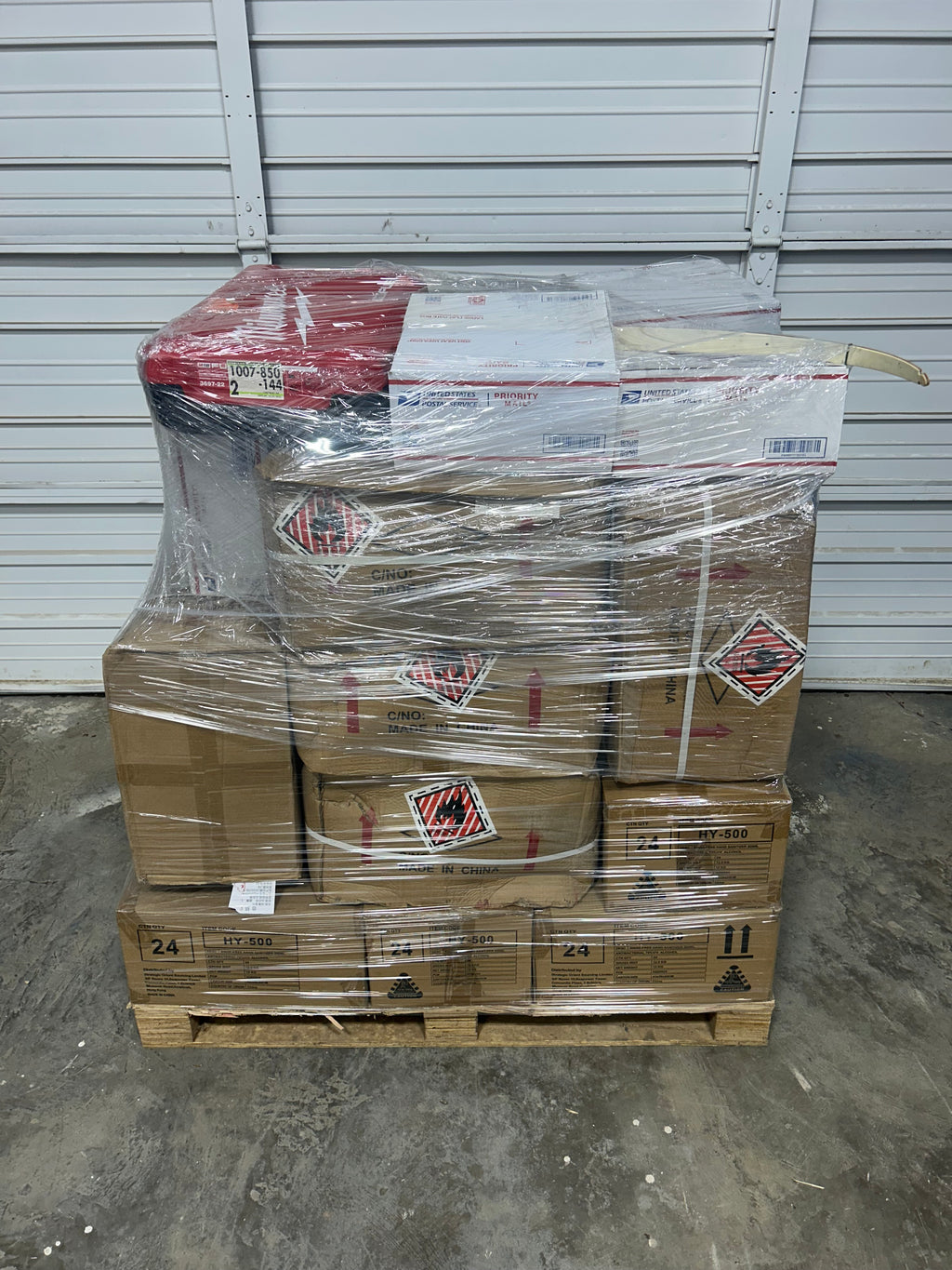 (AS-IS) Mixed Merchandise Pallet (ID# 1005 )